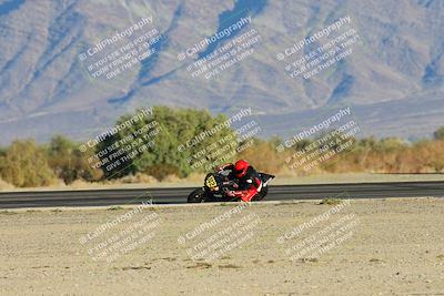 media/Dec-07-2024-CVMA (Sat) [[21c5f1ef85]]/Race 11-Amateur Supersport Open/